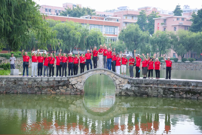毕业五十载，今朝再一起丨华南理工大学7029班毕业50周年聚会